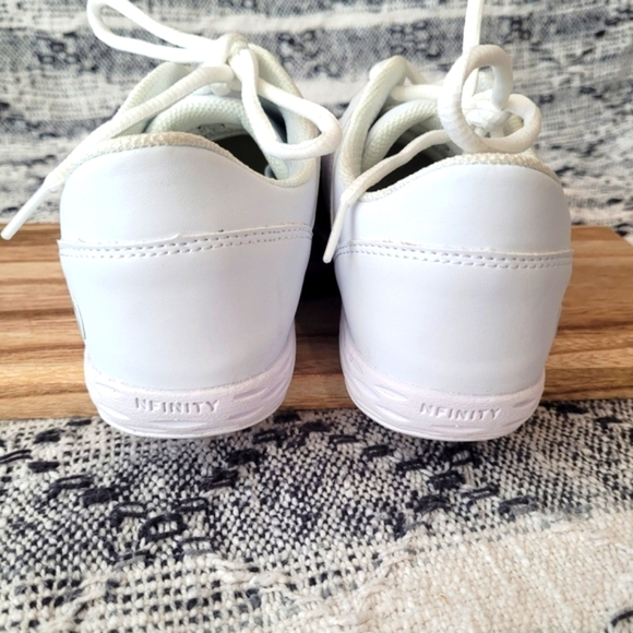 Infinity Cheer Shoes Rival 2, size 9. - Picture 10 of 11